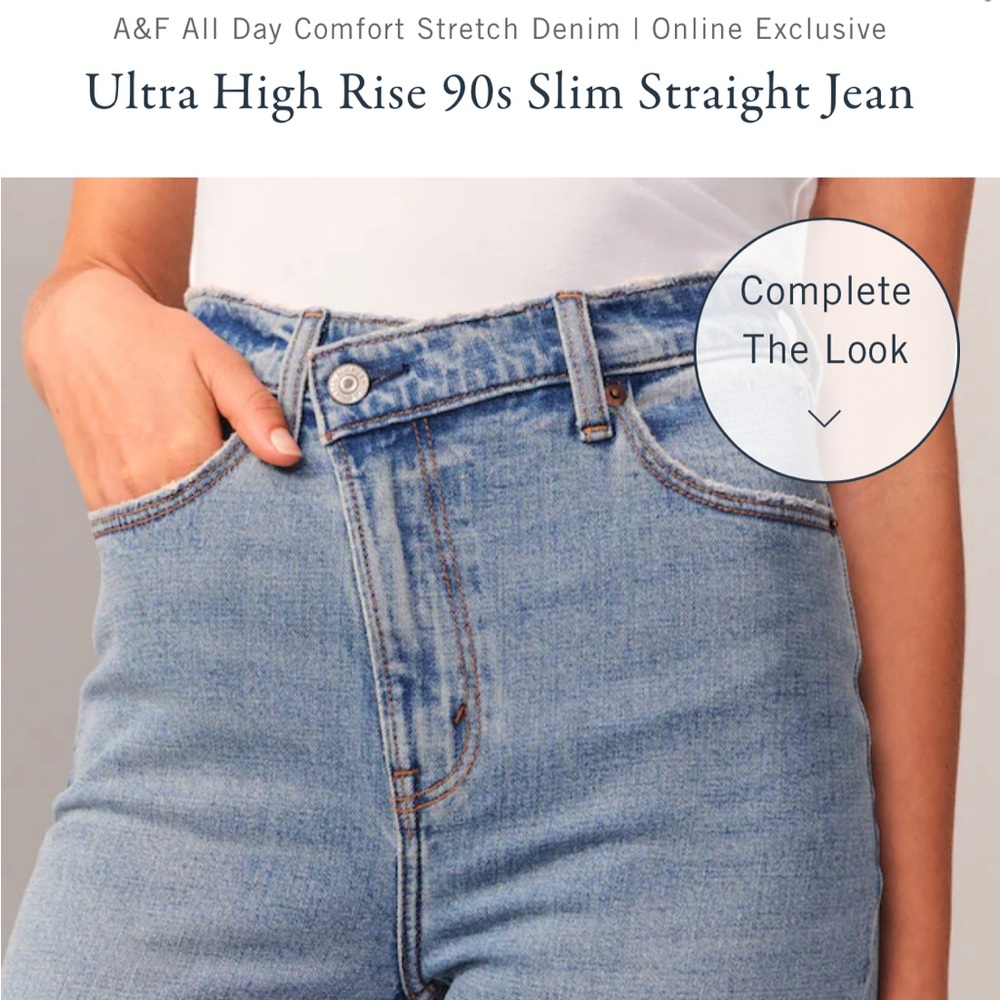Abercrombie Ultra High Rise 90s Slim Straight Jean